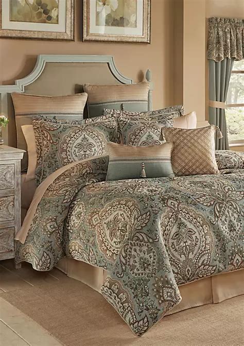 It merchandises perfectly with the lined sheet set to add an element of style, don&39;t worry about buying multiple non-coordinating pieces ever again Soft and cozy, this. . Belk bedding